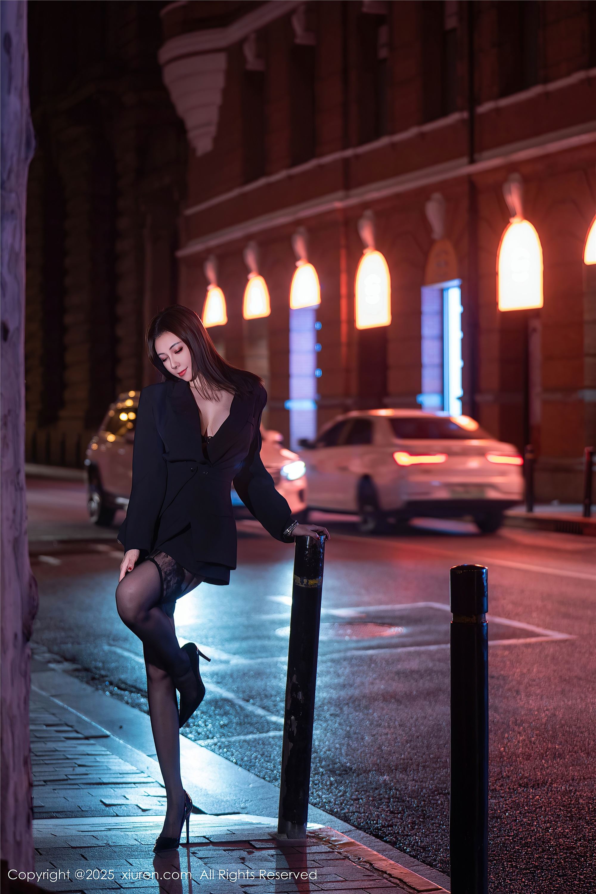 Xiuren秀人网 2025.10.23 NO.10899 果儿Victoria